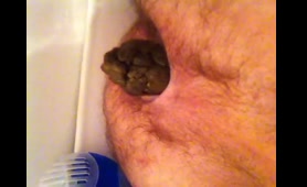 Curvy Babe Squats Over Toilet and Shits a Thick Turd While Pissing