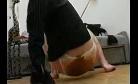 Blonde Babe Smears Shit on Her Ass and Licks It