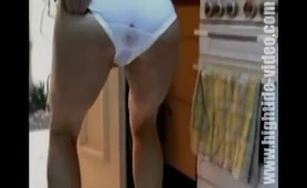 Naughty Babes Take a Dirty Dump