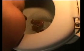 Hottie Drops a Load of Soft and Gentle Shit