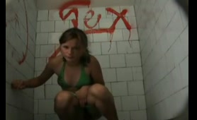Babe Caught Taking a Dump