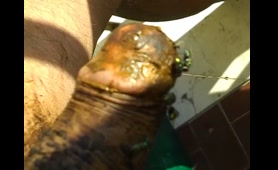 Slug Leaves a Trail of Shit