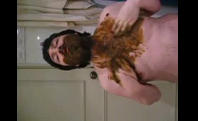 Man Shits and Smears Himself