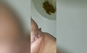 Babe Drops a Massive Shit