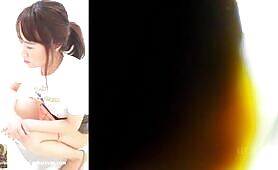 Hottie Craps in the Toilet