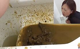 Babe Takes a Dirty Pee