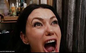 Babe Drops a Nasty Load on the Toilet