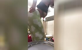 Babe Craps in Metal Basin