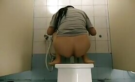 Slut Takes a Nasty Crap on Toilet