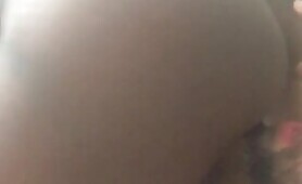 Babe Drops a Nasty Load HD