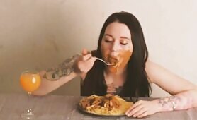 Dirty Chick Craps on her Lunch