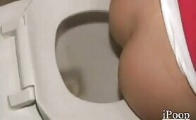 Curvy Babe Takes a Nice Dump at Home