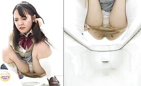 Horny Woman Drops a Nasty Dump