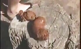 Babe Gets Touched While She's About to Dump