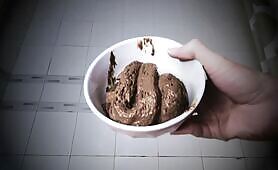 Pale Babe Craps on Her Face