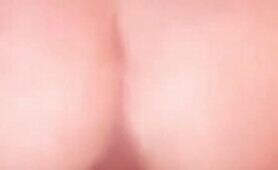 Hottie Craps a Huge Load